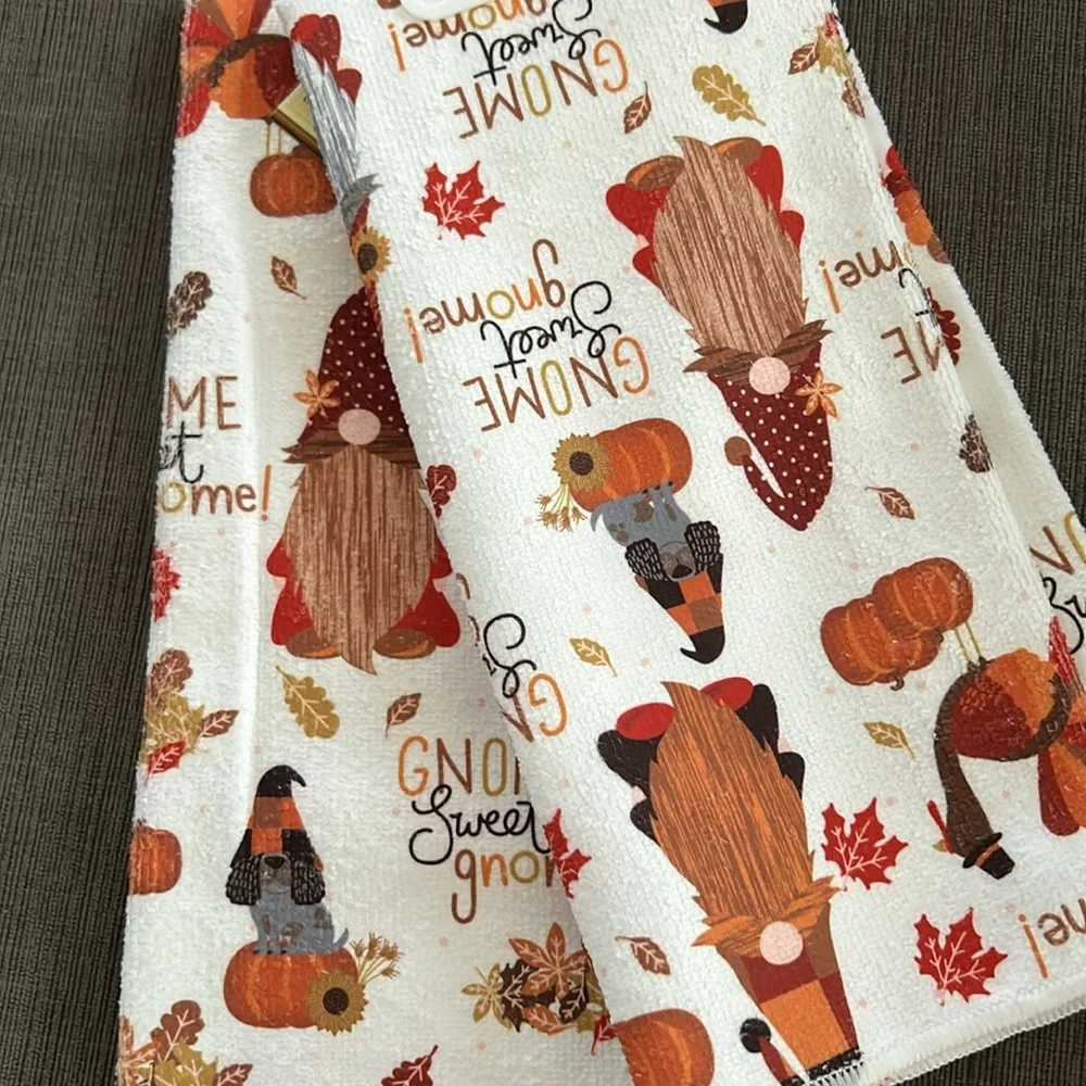 Fall Gnome Kitchen Bundle: 2 Potholders, 2 Kitchen towels